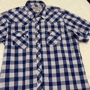 Men’s Wrangler snap button short sleeve shirt
